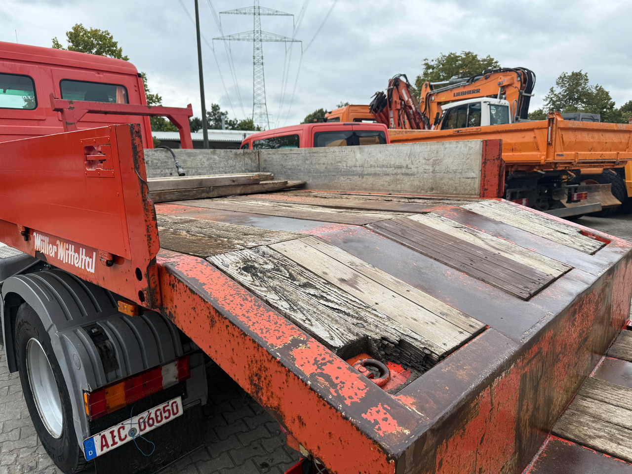 Low loader semi-trailer Müller Mitteltal TS3 Tieflader Auflieger mit hydr. Rampen: picture 15