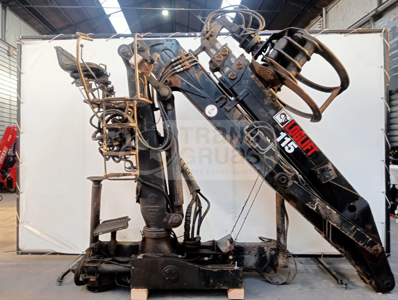 Grúa forestal F115 ZT 93A - Truck mounted crane: picture 1 Grúa forestal F115 ZT 93A - Truck mounted crane: picture 1
