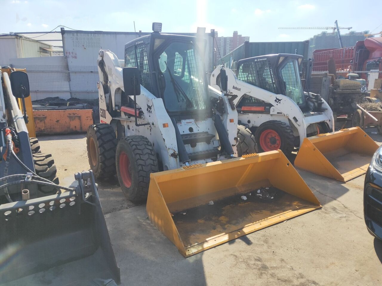 Bobcat S300 - Skid steer loader: picture 2 Bobcat S300 - Skid steer loader: picture 2