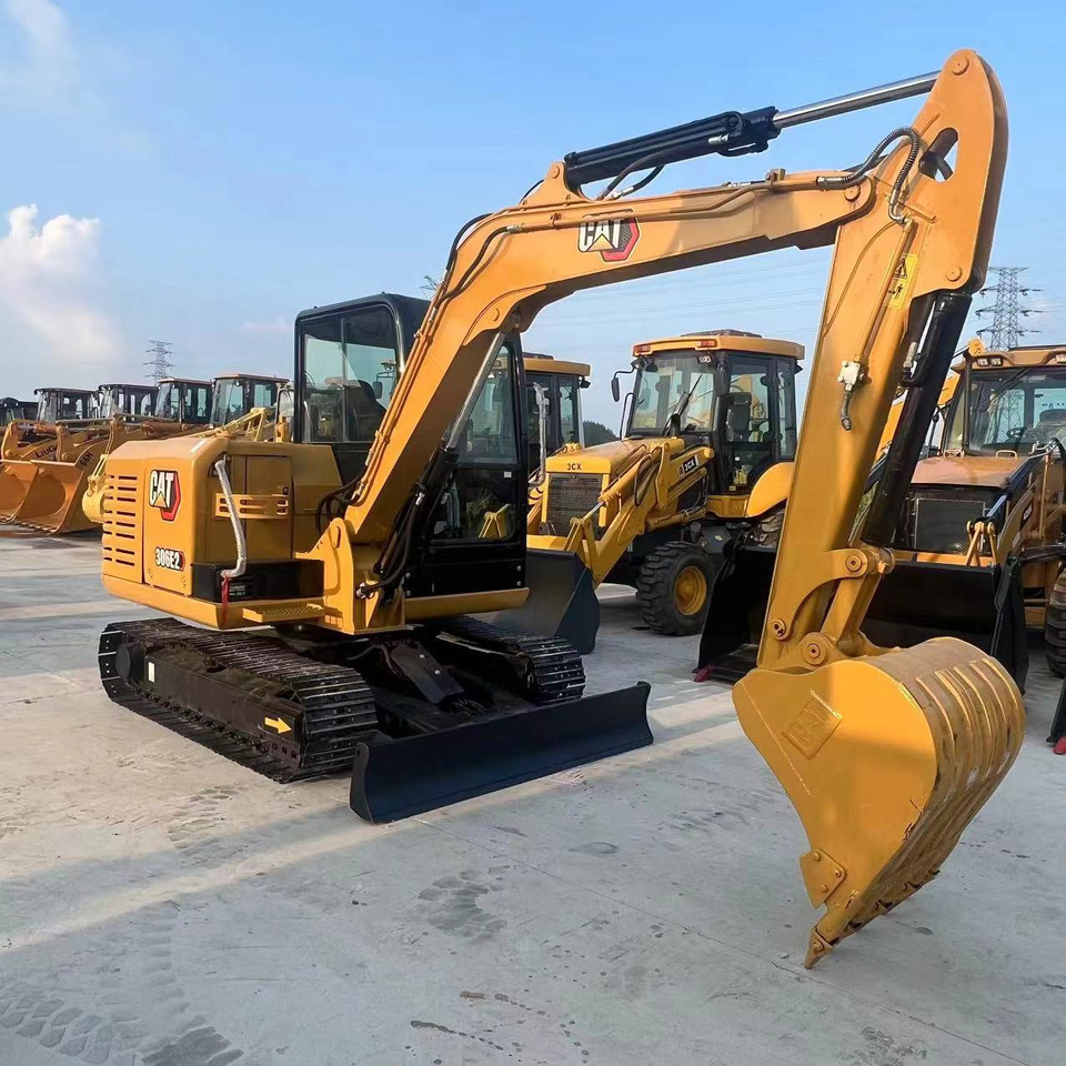 CATERPILLAR 306E2 - Mini excavator: picture 3 CATERPILLAR 306E2 - Mini excavator: picture 3