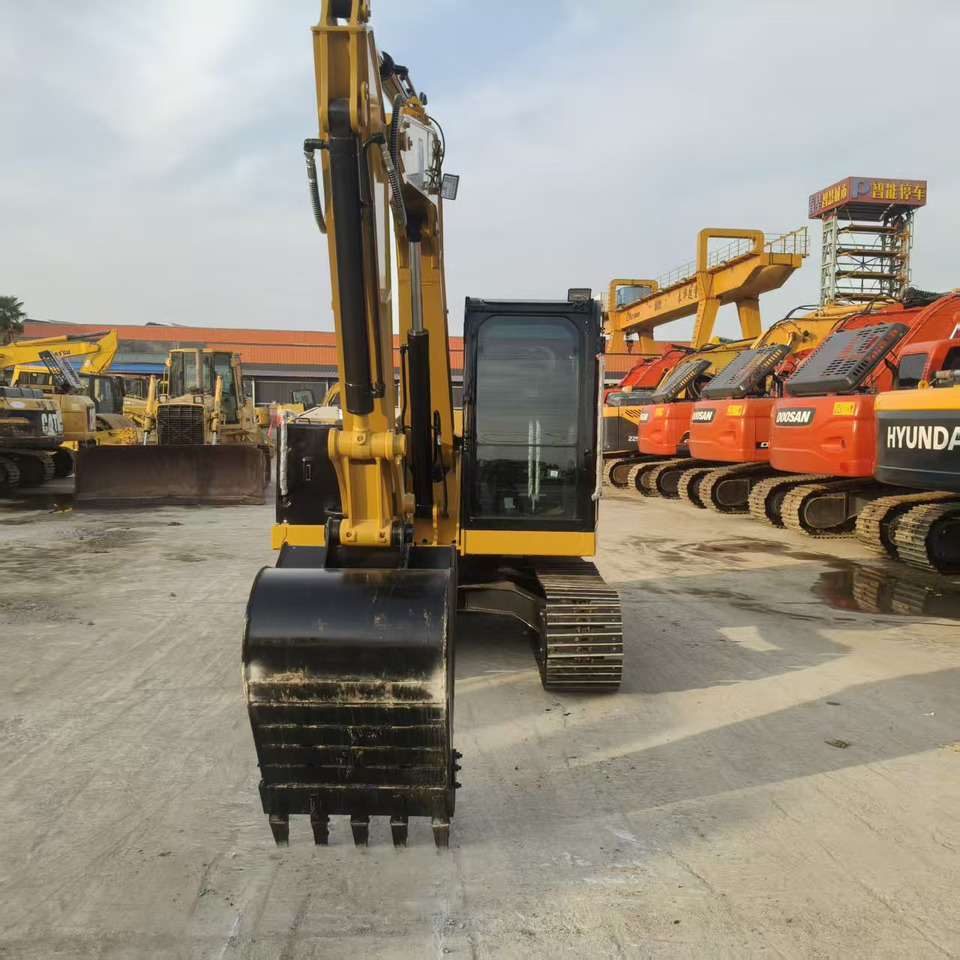 CATERPILLAR 307.5 - Mini excavator: picture 4 CATERPILLAR 307.5 - Mini excavator: picture 4