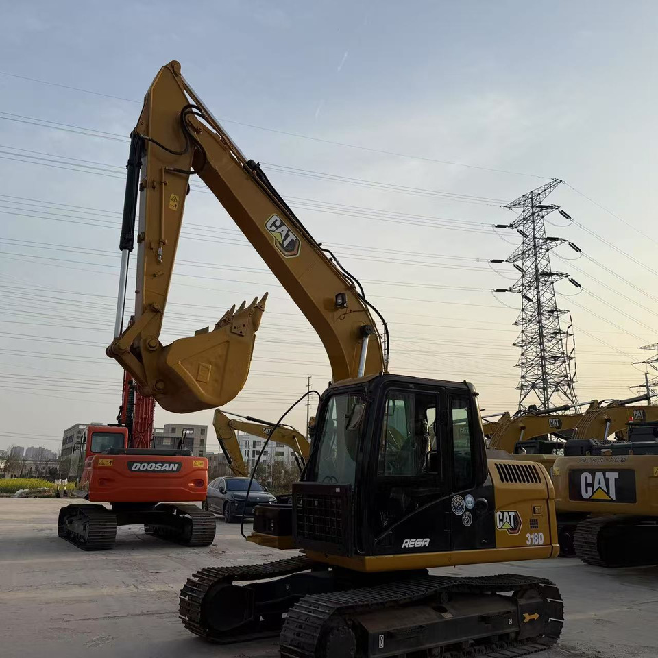 Caterpillar 318D - Crawler excavator: picture 3 Caterpillar 318D - Crawler excavator: picture 3
