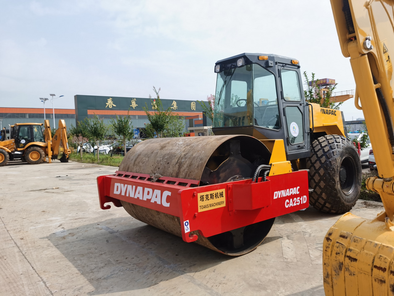 DYNAPAC CA251D - Road roller: picture 2 DYNAPAC CA251D - Road roller: picture 2