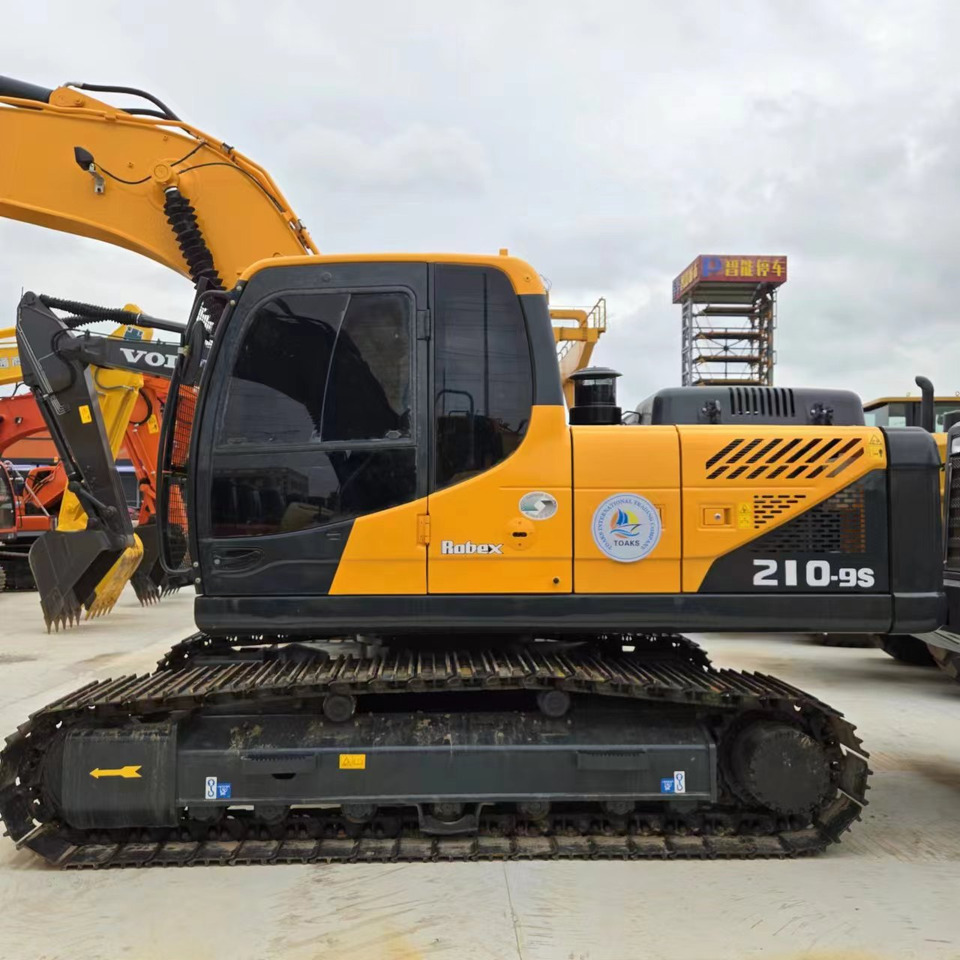 HYUNDAI R210-9S - Excavator: picture 1 HYUNDAI R210-9S - Excavator: picture 1