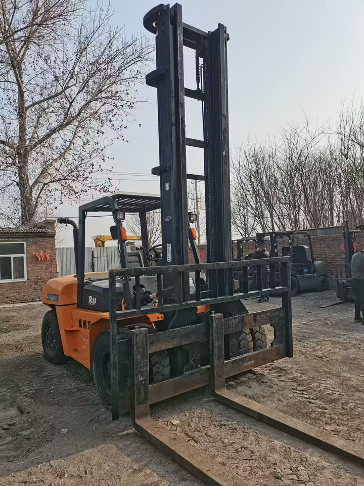 HangCha R60 - Diesel forklift: picture 2 HangCha R60 - Diesel forklift: picture 2