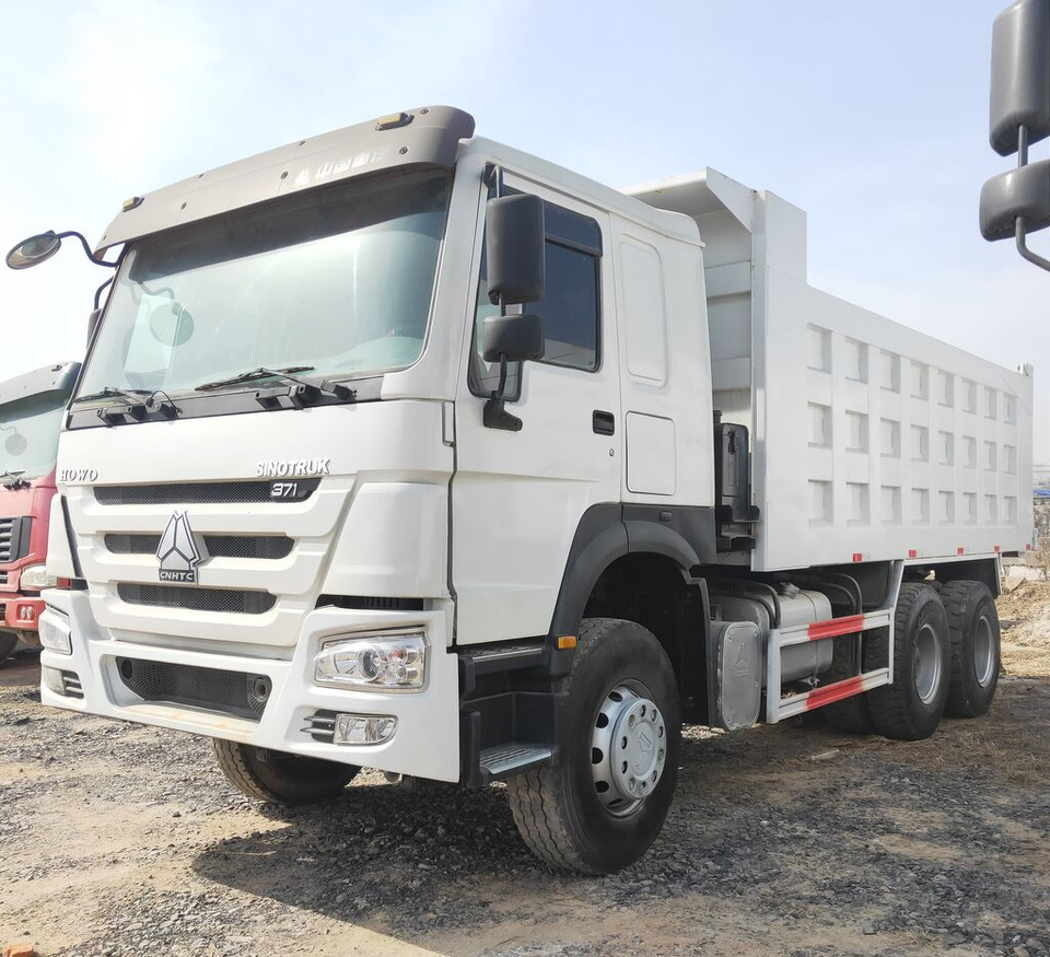 Howo - Tipper: picture 1 Howo - Tipper: picture 1