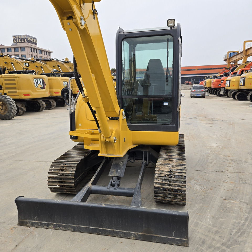 Mini excavator KOMATSU PC56: picture 8