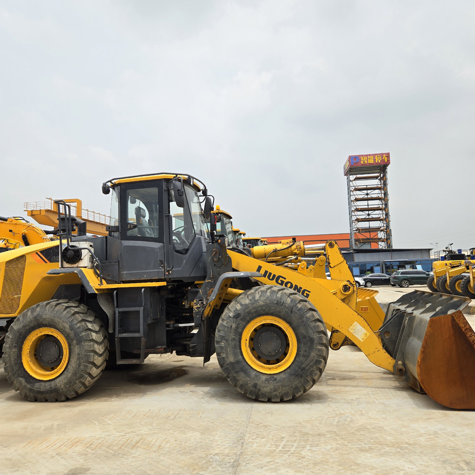 LIUGONG 856H - Wheel loader: picture 3 LIUGONG 856H - Wheel loader: picture 3