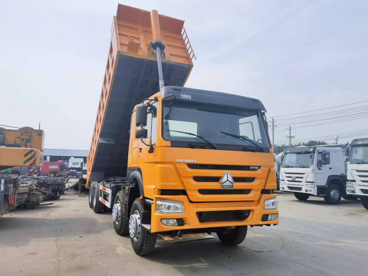 Sinotruk HOWO 375 8*4 Dump truck - Tipper: picture 3 Sinotruk HOWO 375 8*4 Dump truck - Tipper: picture 3
