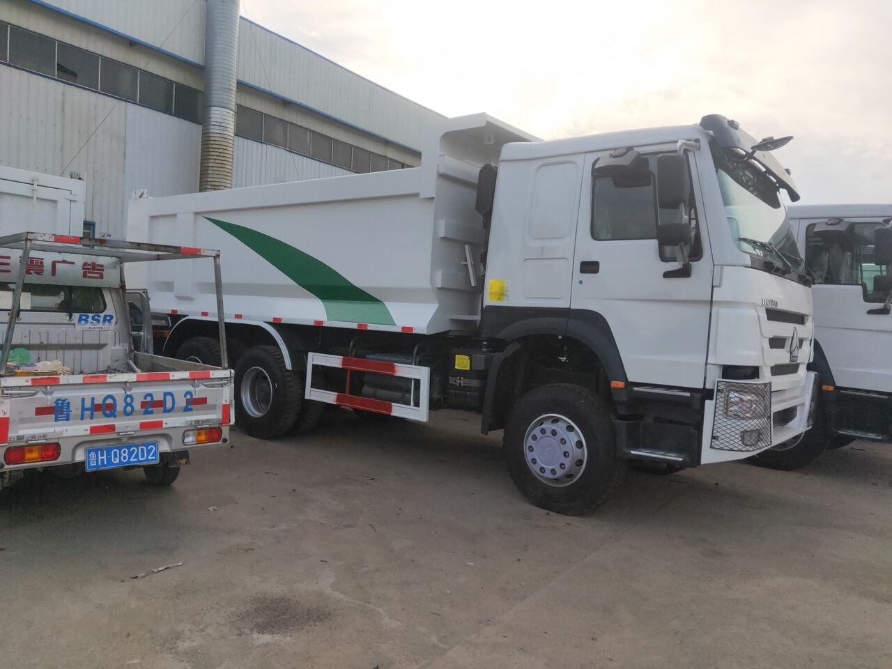 Sinotruk HOWO 6*4 Dump truck - Tipper: picture 5 Sinotruk HOWO 6*4 Dump truck - Tipper: picture 5