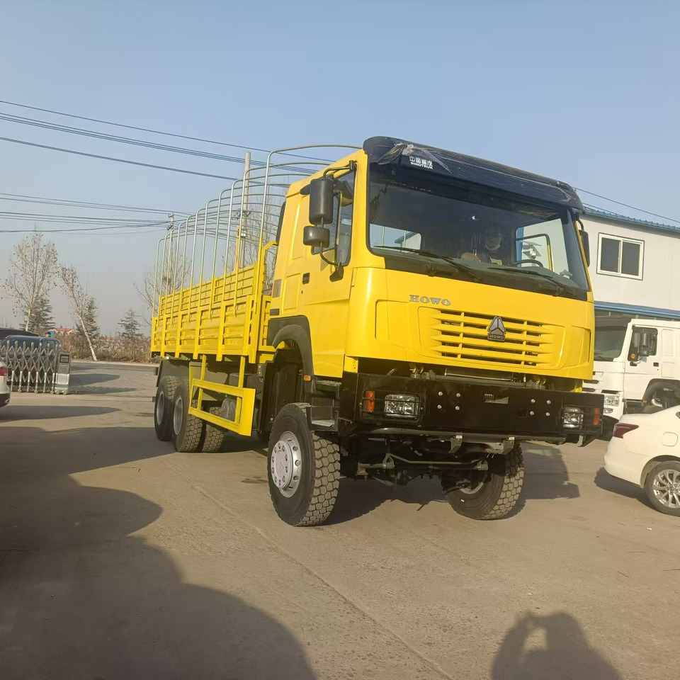 Sinotruk HOWO 6*4 Troop Carrier - Dropside/ Flatbed truck: picture 2 Sinotruk HOWO 6*4 Troop Carrier - Dropside/ Flatbed truck: picture 2