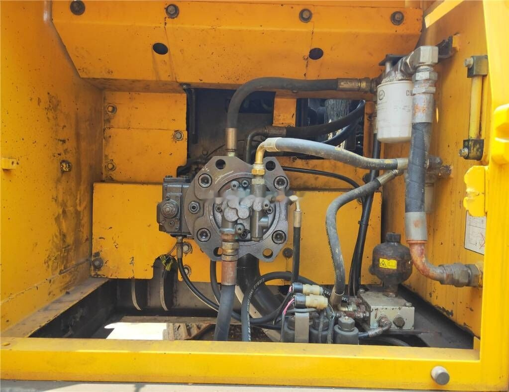 Volvo EC 210 B LC - Crawler excavator: picture 3 Volvo EC 210 B LC - Crawler excavator: picture 3