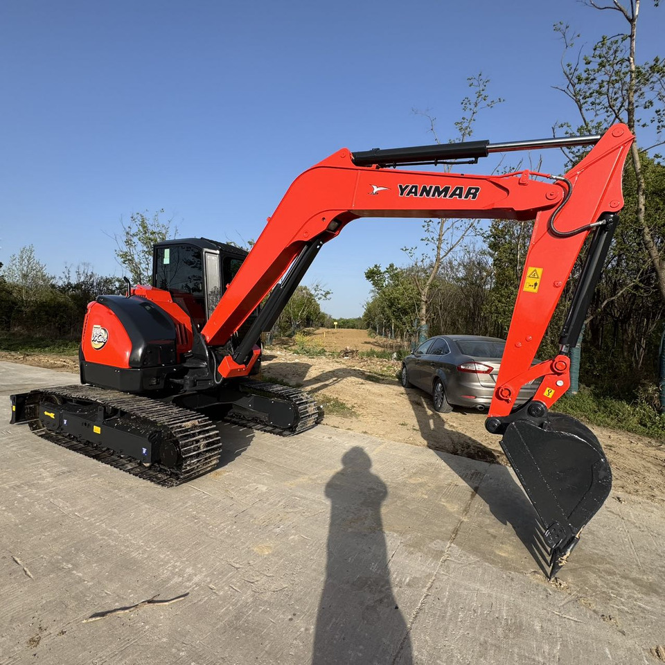 YANMAR VIO80 - Mini excavator: picture 1 YANMAR VIO80 - Mini excavator: picture 1