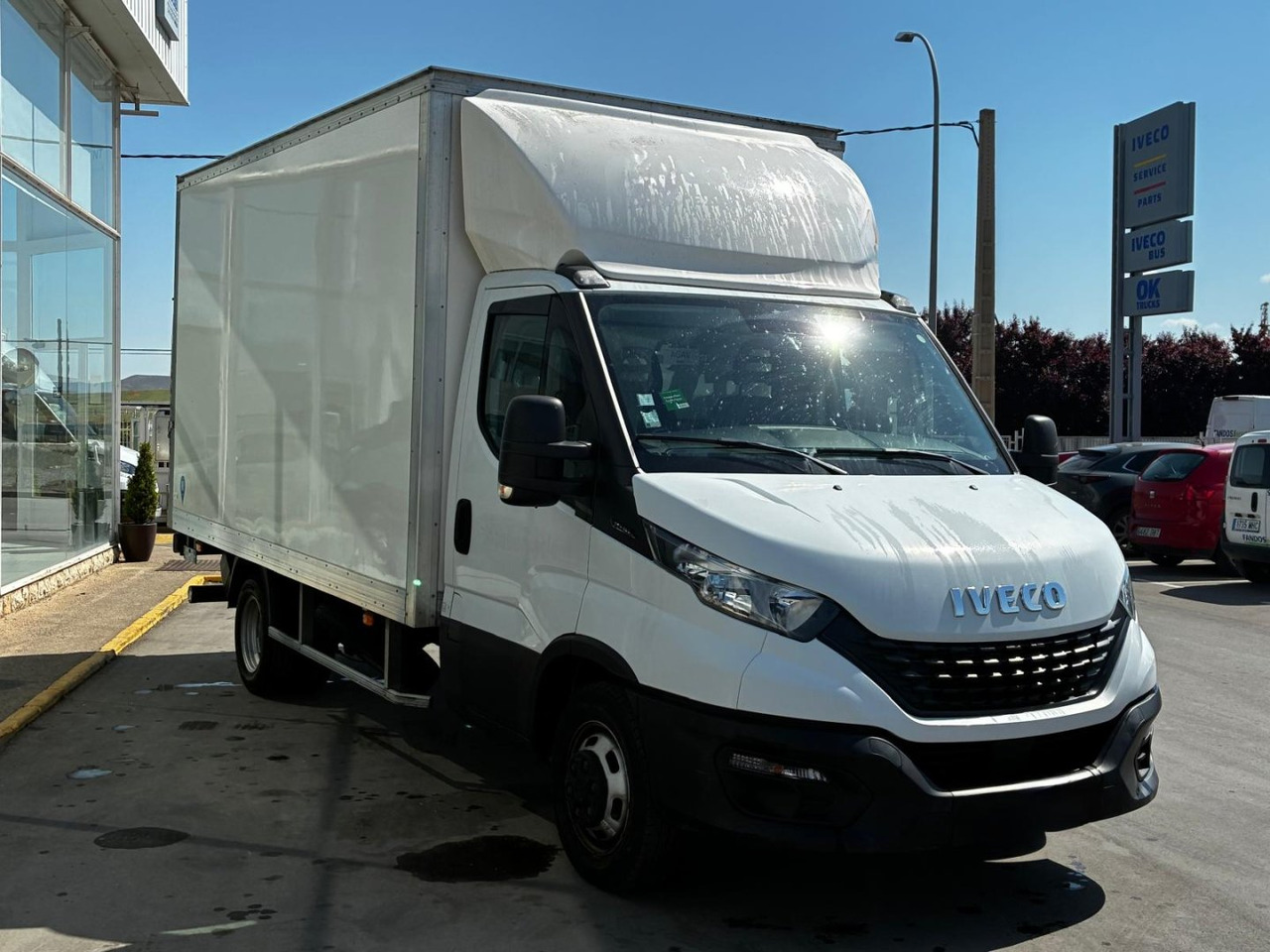 Caja cerrada IVECO 35C16 20m3 - Closed box van: picture 3 Caja cerrada IVECO 35C16 20m3 - Closed box van: picture 3