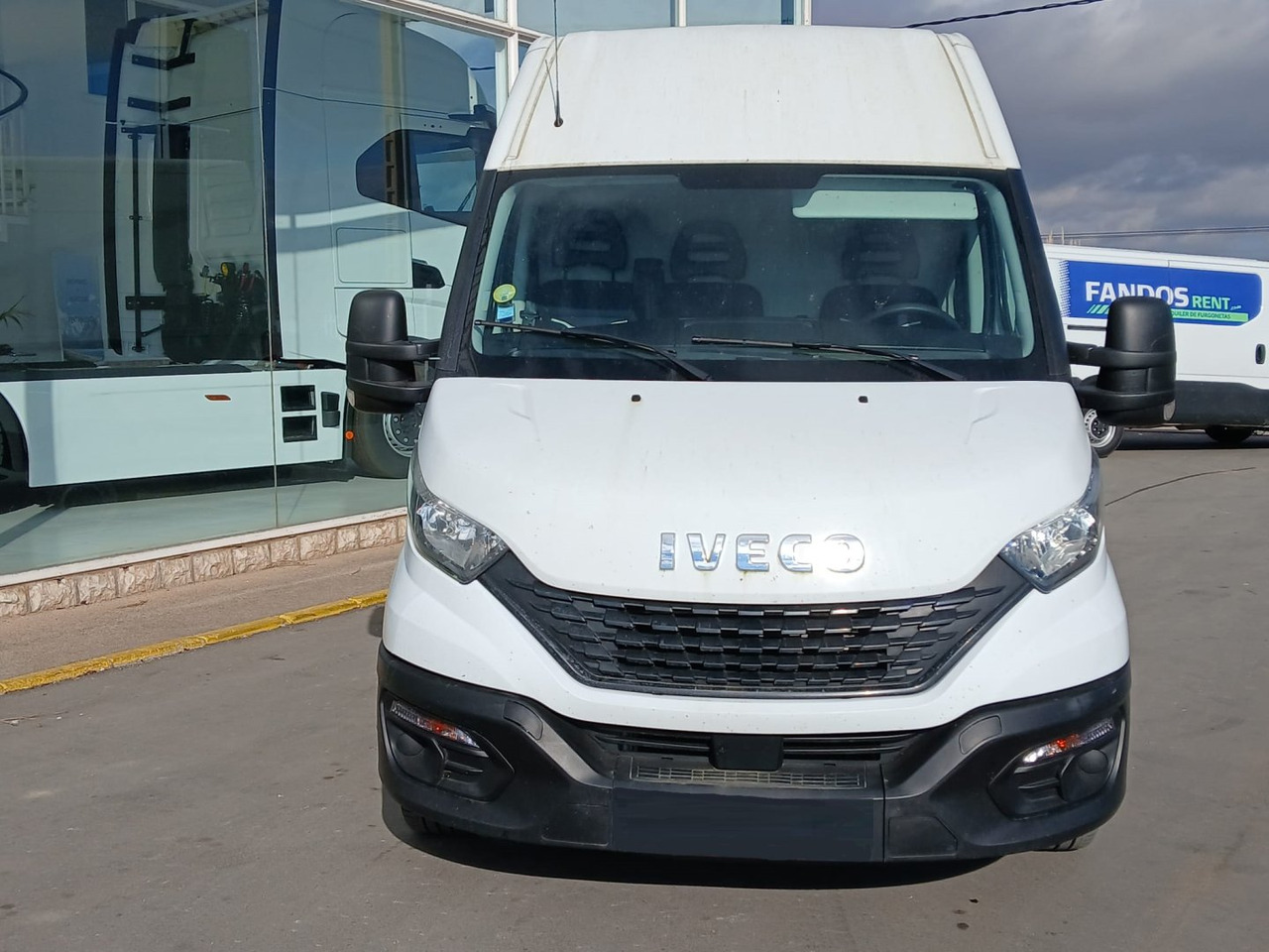 Furgón IVECO 35S14 12m3 - Panel van: picture 2 Furgón IVECO 35S14 12m3 - Panel van: picture 2
