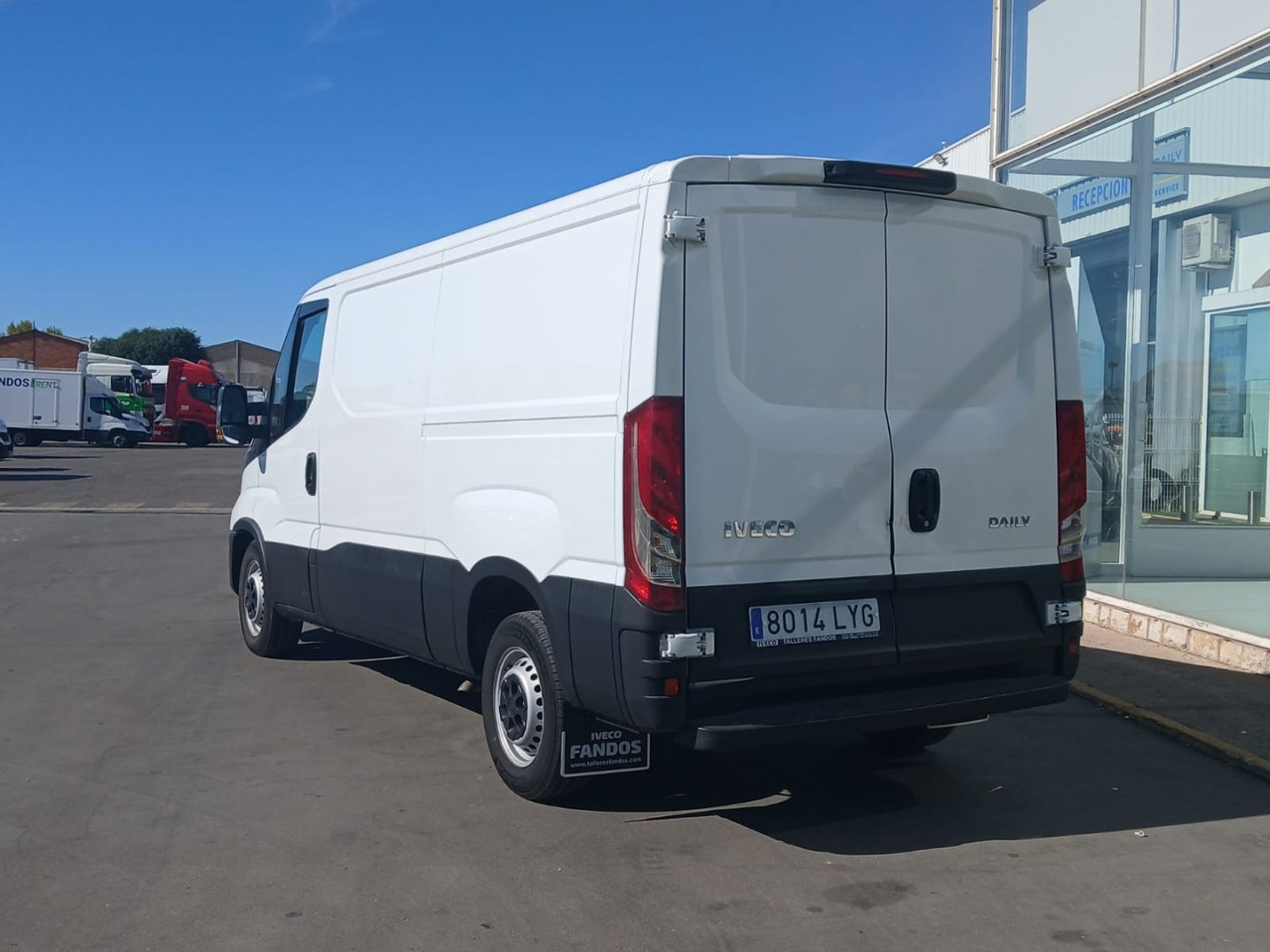 Furgón IVECO 35S16 V 9m3 - Panel van: picture 4 Furgón IVECO 35S16 V 9m3 - Panel van: picture 4