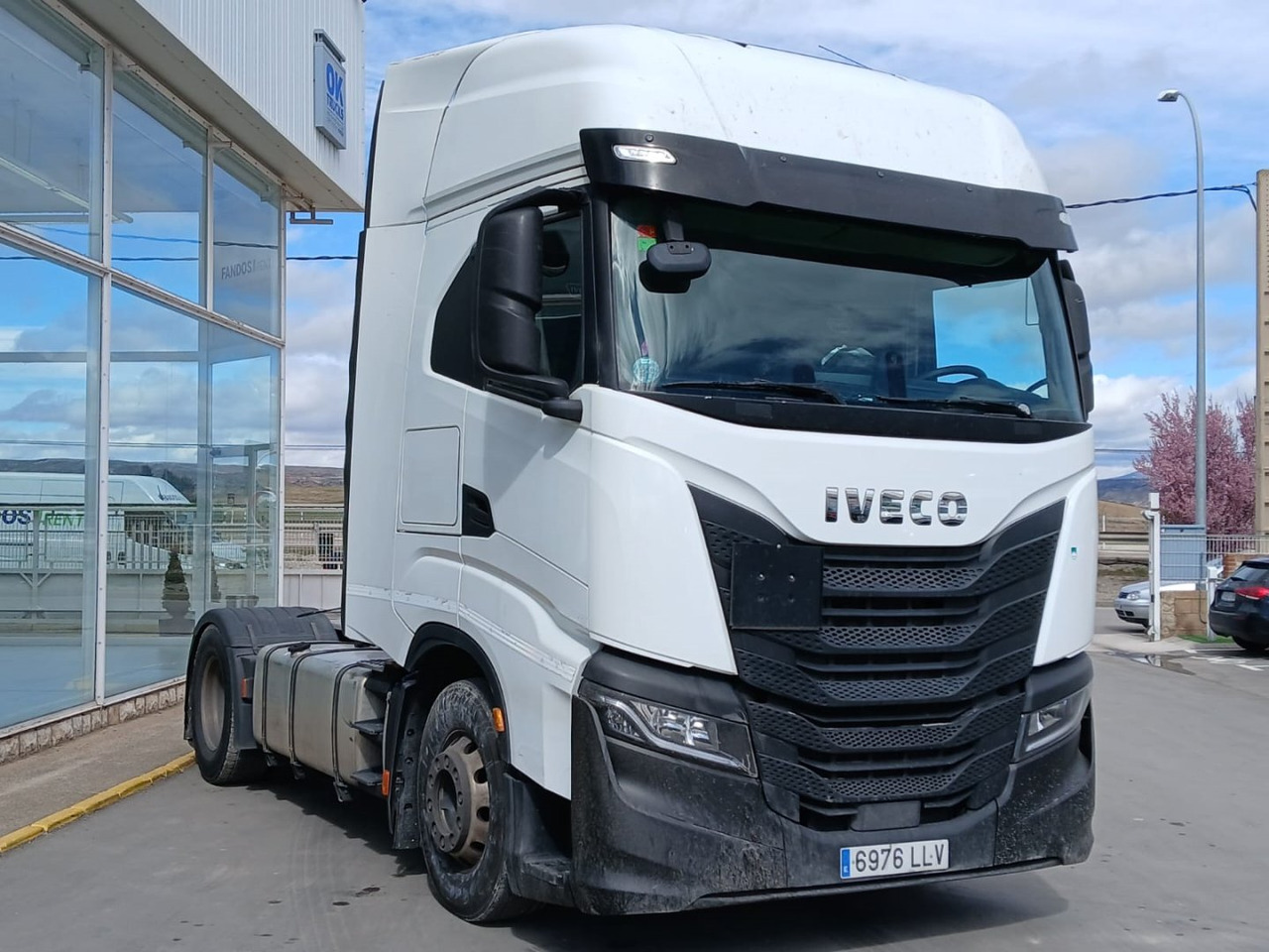 Cabeza Tractora IVECO 460 AUTOMATICO INTARDER ADR - Tractor unit: picture 3 Cabeza Tractora IVECO 460 AUTOMATICO INTARDER ADR - Tractor unit: picture 3