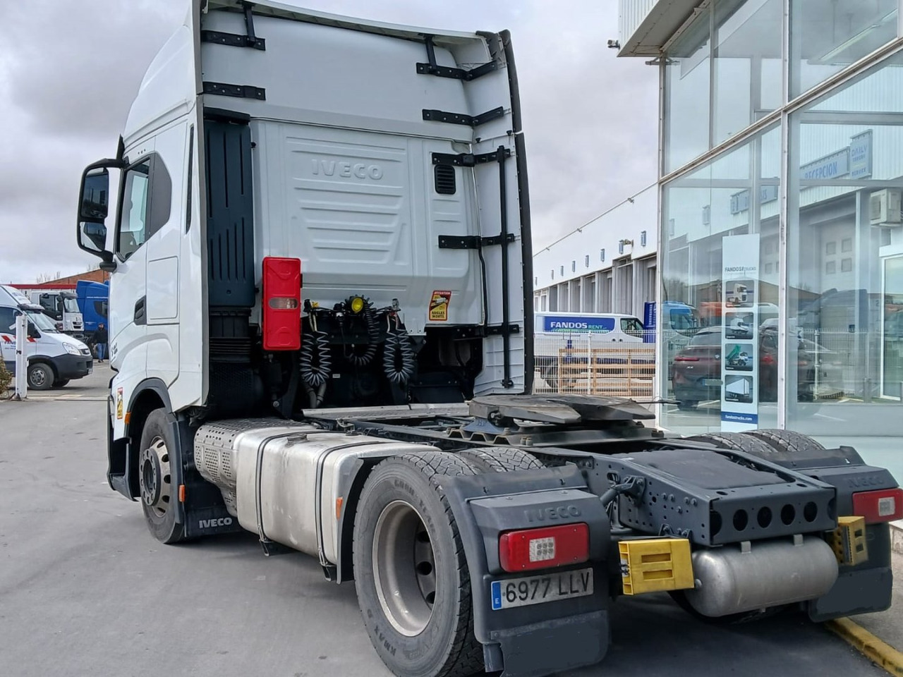 Cabeza Tractora IVECO 460 AUTOMATICO INTARDER ADR - Tractor unit: picture 4 Cabeza Tractora IVECO 460 AUTOMATICO INTARDER ADR - Tractor unit: picture 4