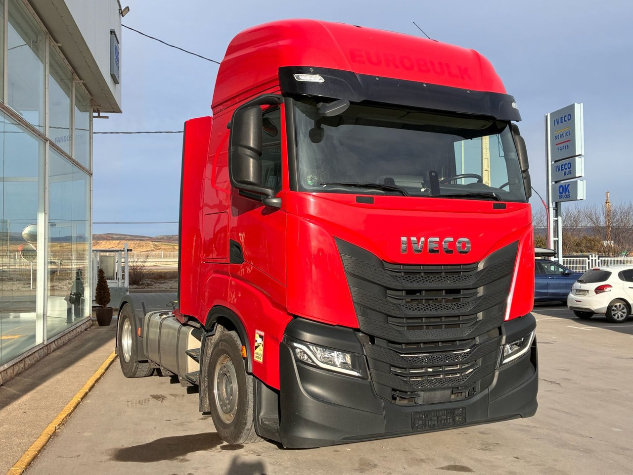 Cabeza Tractora IVECO 480 AUTOMATICO CON INTARDER - Tractor unit: picture 3 Cabeza Tractora IVECO 480 AUTOMATICO CON INTARDER - Tractor unit: picture 3