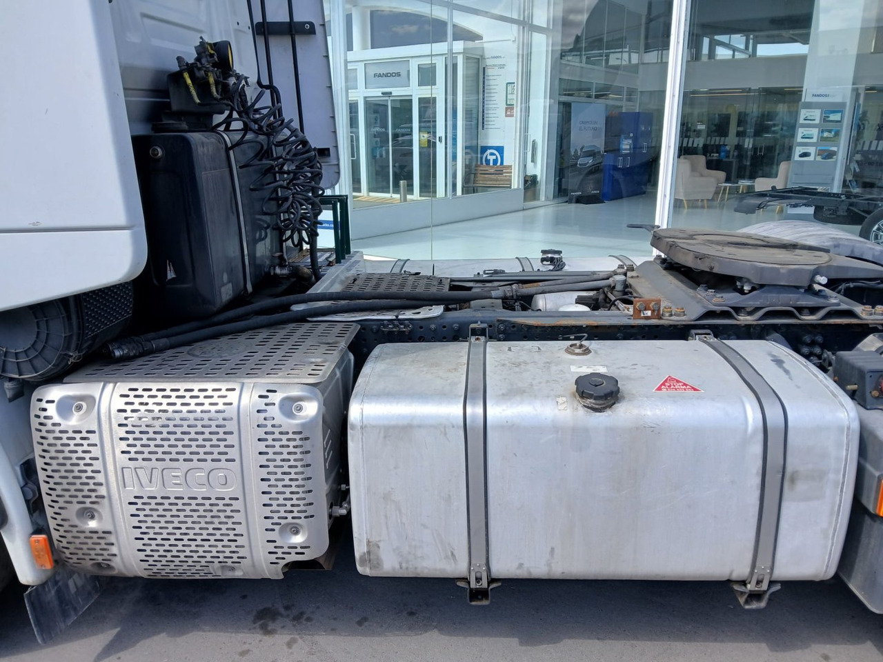 Cabeza Tractora IVECO 510 AUTOMATICO CON INTARDER - Tractor unit: picture 5 Cabeza Tractora IVECO 510 AUTOMATICO CON INTARDER - Tractor unit: picture 5