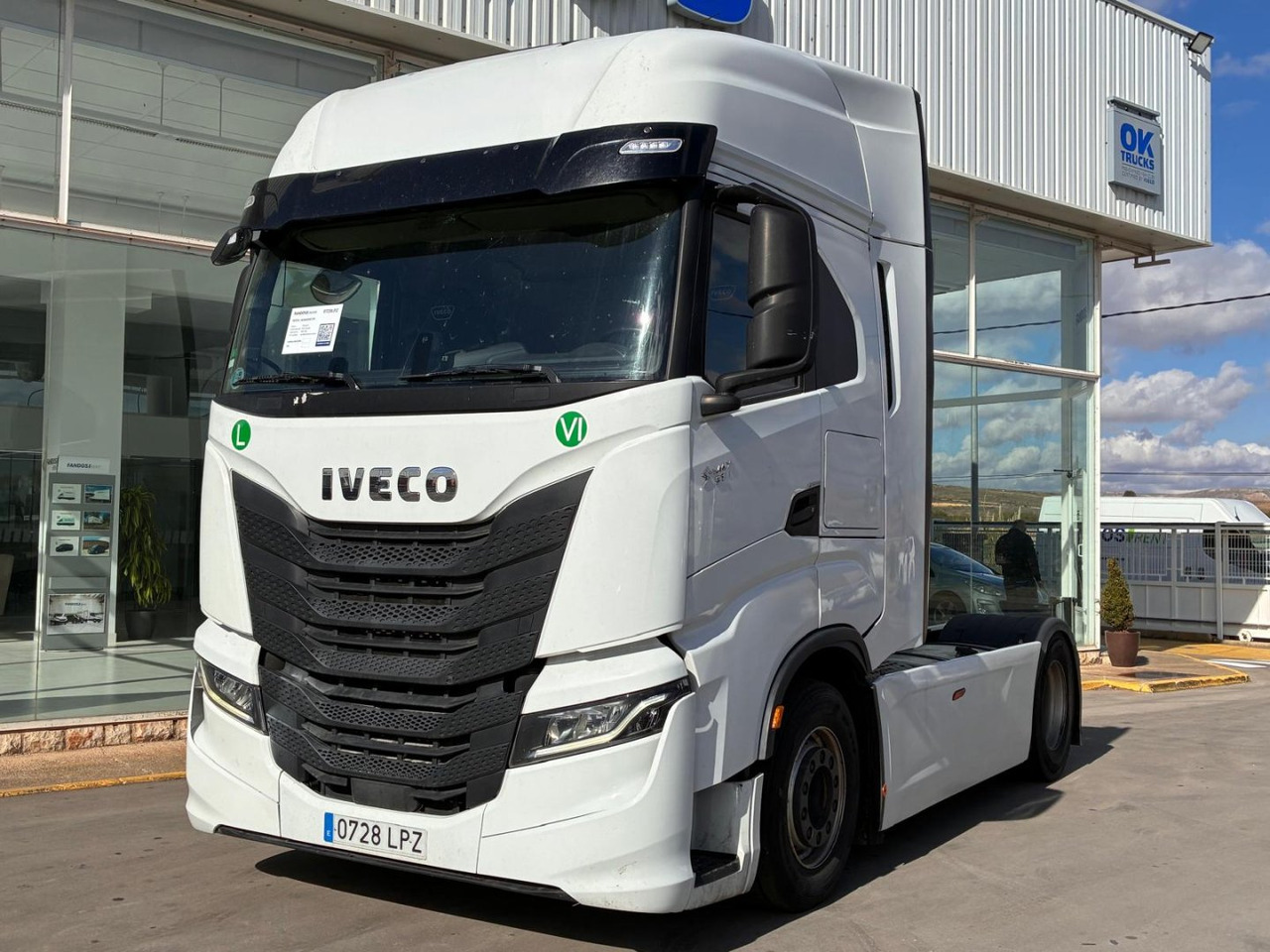 Cabeza Tractora IVECO S-WAY 510 AUTOMATICO CON INTARDER - Tractor unit: picture 1 Cabeza Tractora IVECO S-WAY 510 AUTOMATICO CON INTARDER - Tractor unit: picture 1