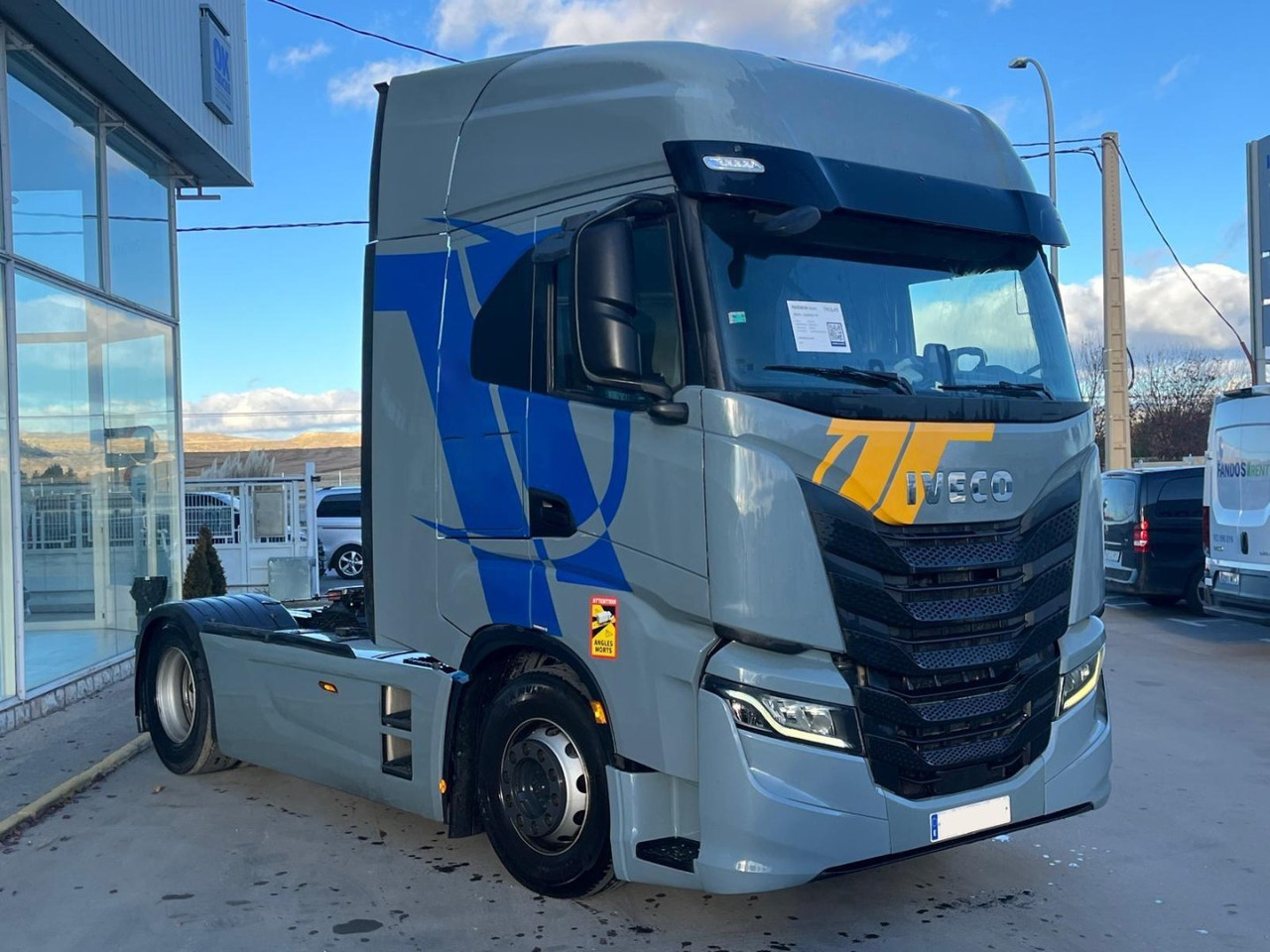 Cabeza Tractora IVECO S-WAY 510 AUTOMATICO CON INTARDER - Tractor unit: picture 3 Cabeza Tractora IVECO S-WAY 510 AUTOMATICO CON INTARDER - Tractor unit: picture 3