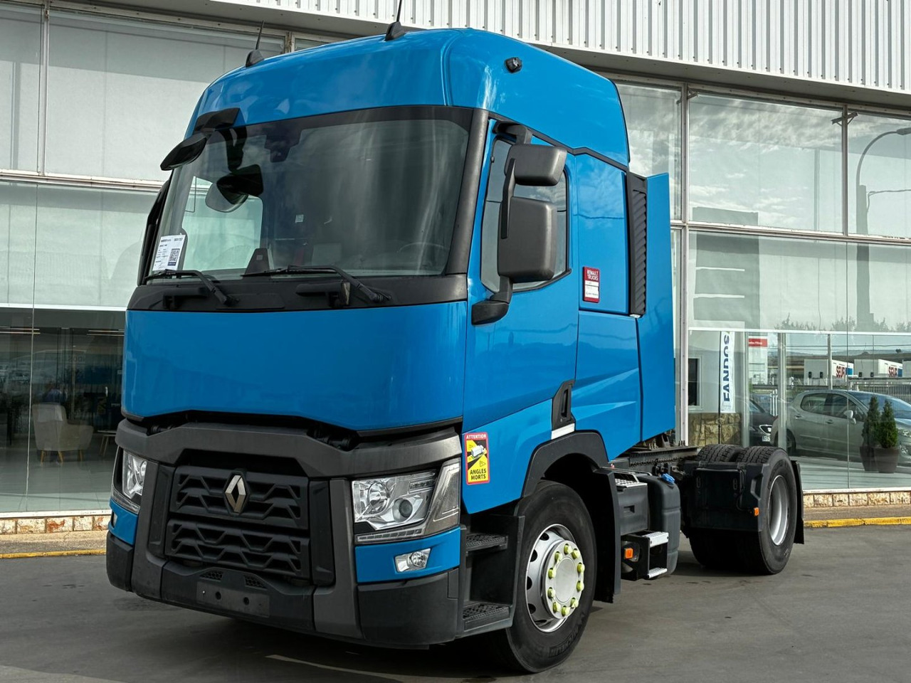 Cabeza Tractora Renault T460 AUTOMATICA INTARDER - Tractor unit: picture 1 Cabeza Tractora Renault T460 AUTOMATICA INTARDER - Tractor unit: picture 1