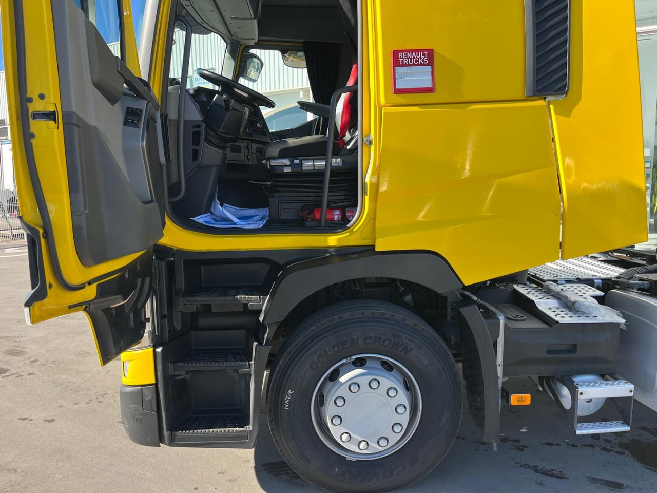 Cabeza Tractora Renault T480 AUTOMATICA INTARDER - Tractor unit: picture 5 Cabeza Tractora Renault T480 AUTOMATICA INTARDER - Tractor unit: picture 5