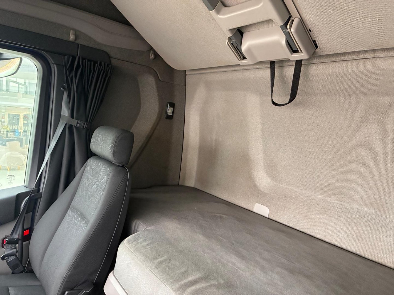 Tractor unit Cabeza Tractora Scania R450 AUTOMATICO-INTARDER: picture 11 Tractor unit Cabeza Tractora Scania R450 AUTOMATICO-INTARDER: picture 11