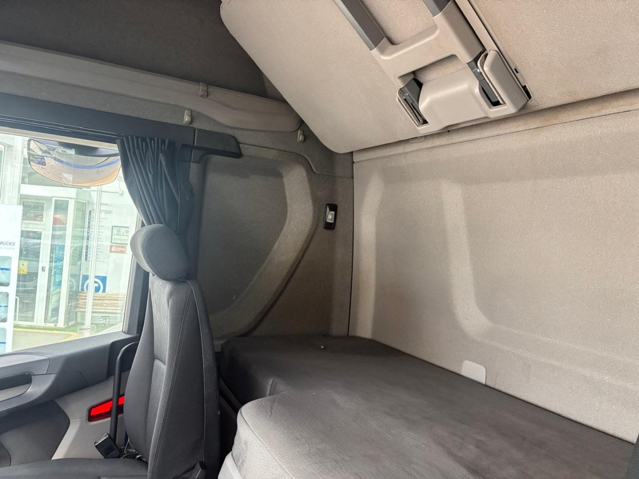 Tractor unit Cabeza Tractora Scania R450 AUTOMATICO-INTARDER: picture 14 Tractor unit Cabeza Tractora Scania R450 AUTOMATICO-INTARDER: picture 14