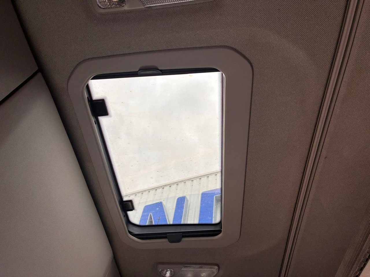 Tractor unit Cabeza Tractora Scania R450 AUTOMATICO-INTARDER: picture 13 Tractor unit Cabeza Tractora Scania R450 AUTOMATICO-INTARDER: picture 13