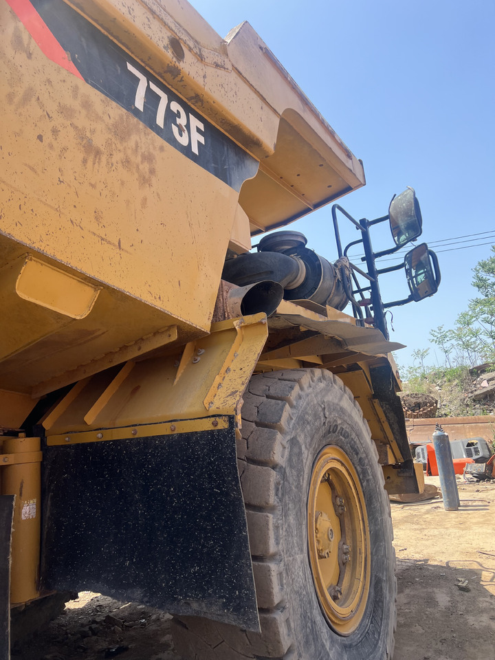CAT 773F 773 F MINING TRUCK - Rigid dumper/ Rock truck: picture 5 CAT 773F 773 F MINING TRUCK - Rigid dumper/ Rock truck: picture 5