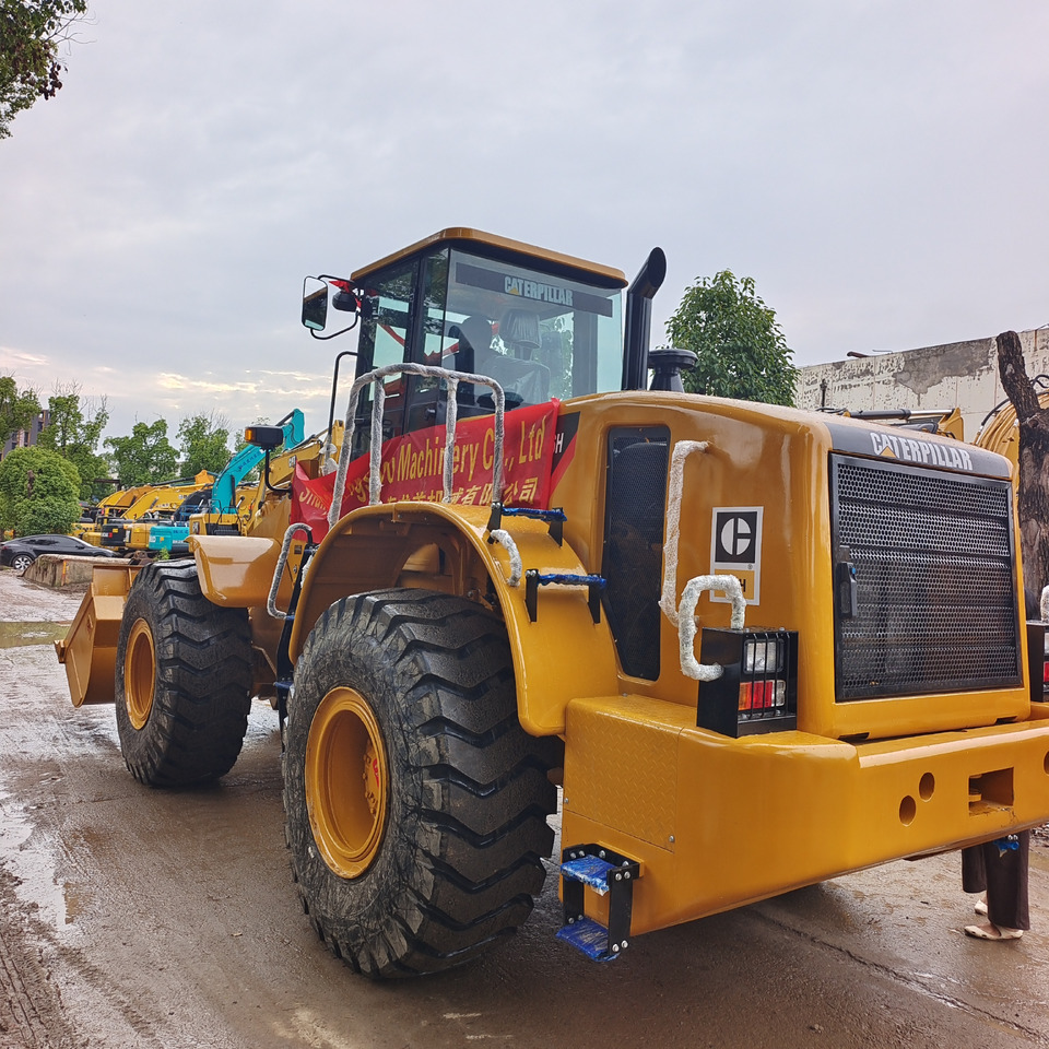 CAT 966H - Wheel loader: picture 1 CAT 966H - Wheel loader: picture 1