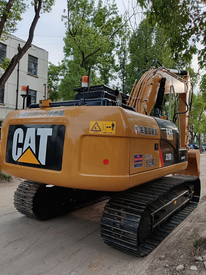CATERPILLAR 320D2 CAT 320 D 2 L 336D2L 330D - Crawler excavator: picture 4 CATERPILLAR 320D2 CAT 320 D 2 L 336D2L 330D - Crawler excavator: picture 4