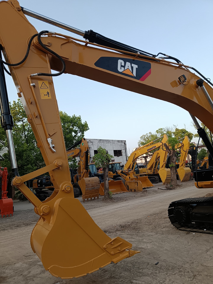 CATERPILLAR 320D2L CAT 320 D 2 L - Crawler excavator: picture 5 CATERPILLAR 320D2L CAT 320 D 2 L - Crawler excavator: picture 5