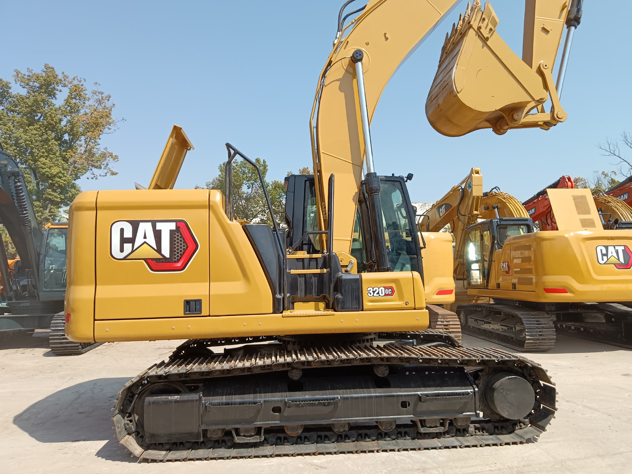 CATERPILLAR 320GC CAT 320 GC - Crawler excavator: picture 1 CATERPILLAR 320GC CAT 320 GC - Crawler excavator: picture 1