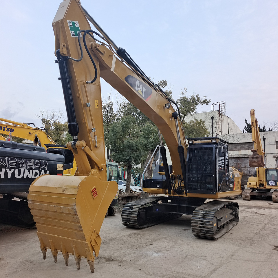 CATERPILLAR 330D2 L CAT 330D 330GC - Crawler excavator: picture 3 CATERPILLAR 330D2 L CAT 330D 330GC - Crawler excavator: picture 3