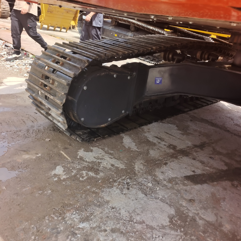 DOOSAN DX225LCA DX225LC-9C DX300 DX340 - Crawler excavator: picture 4 DOOSAN DX225LCA DX225LC-9C DX300 DX340 - Crawler excavator: picture 4