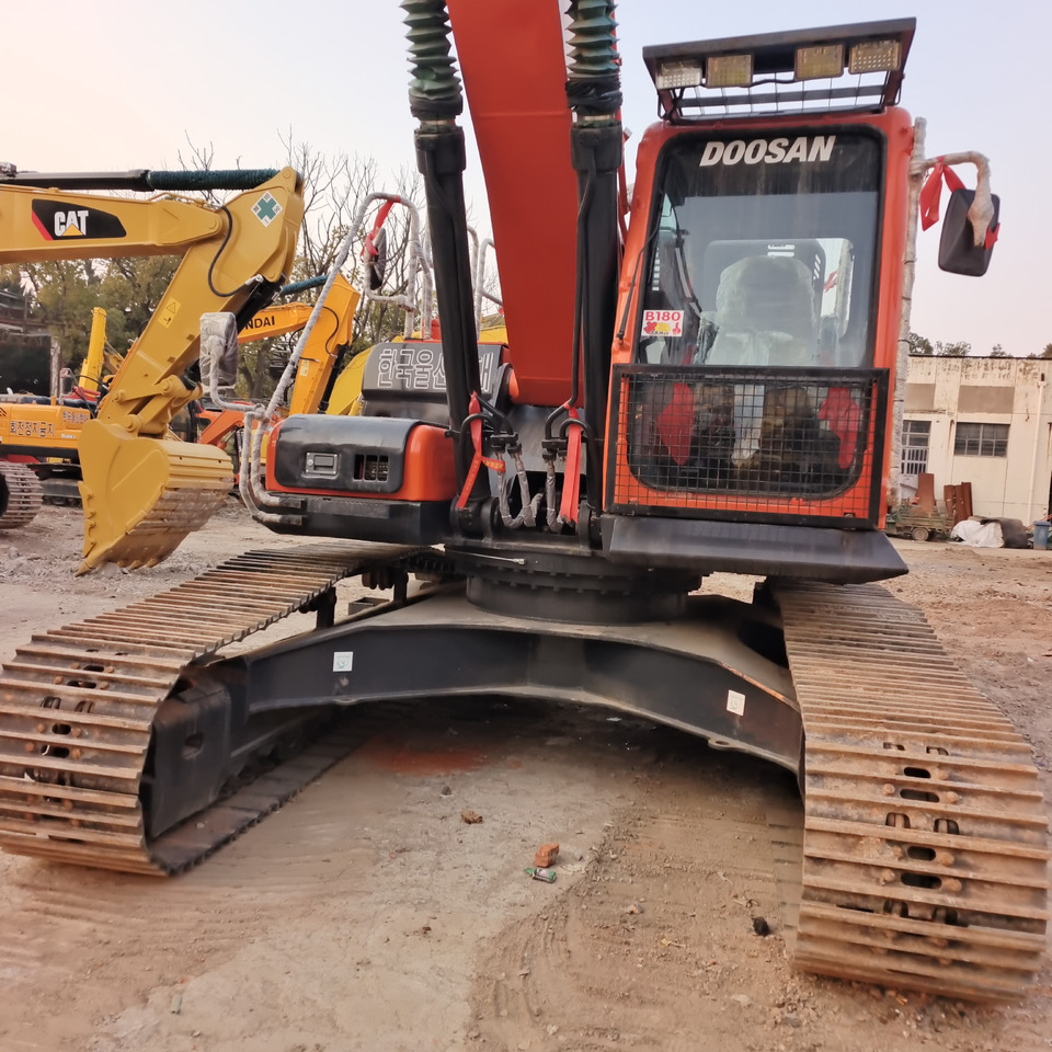 Crawler excavator DOOSAN DX300 DX300LC-9C DX300LCA DX340 DX225: picture 8 Crawler excavator DOOSAN DX300 DX300LC-9C DX300LCA DX340 DX225: picture 8