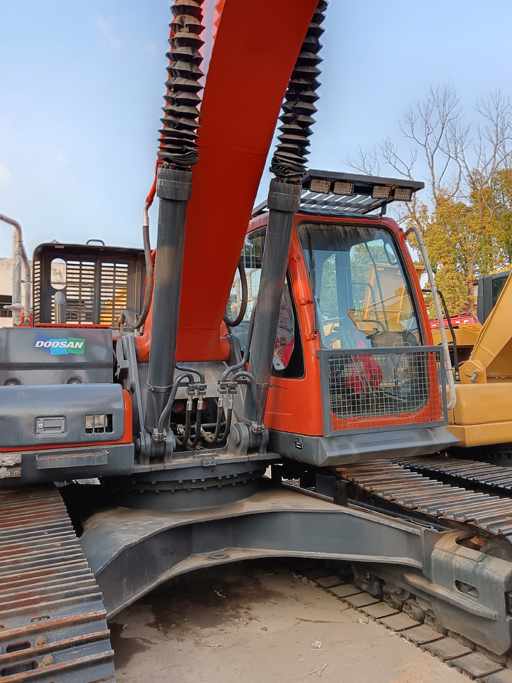 DOOSAN DX340LC - 9C DX340 LCA - Crawler excavator: picture 1 DOOSAN DX340LC - 9C DX340 LCA - Crawler excavator: picture 1