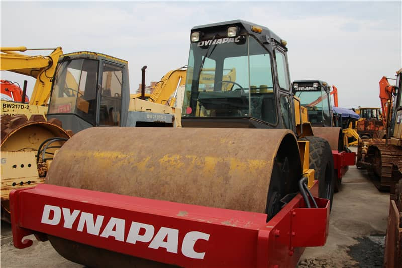 DYNAPAC CA301D - Road roller: picture 3 DYNAPAC CA301D - Road roller: picture 3