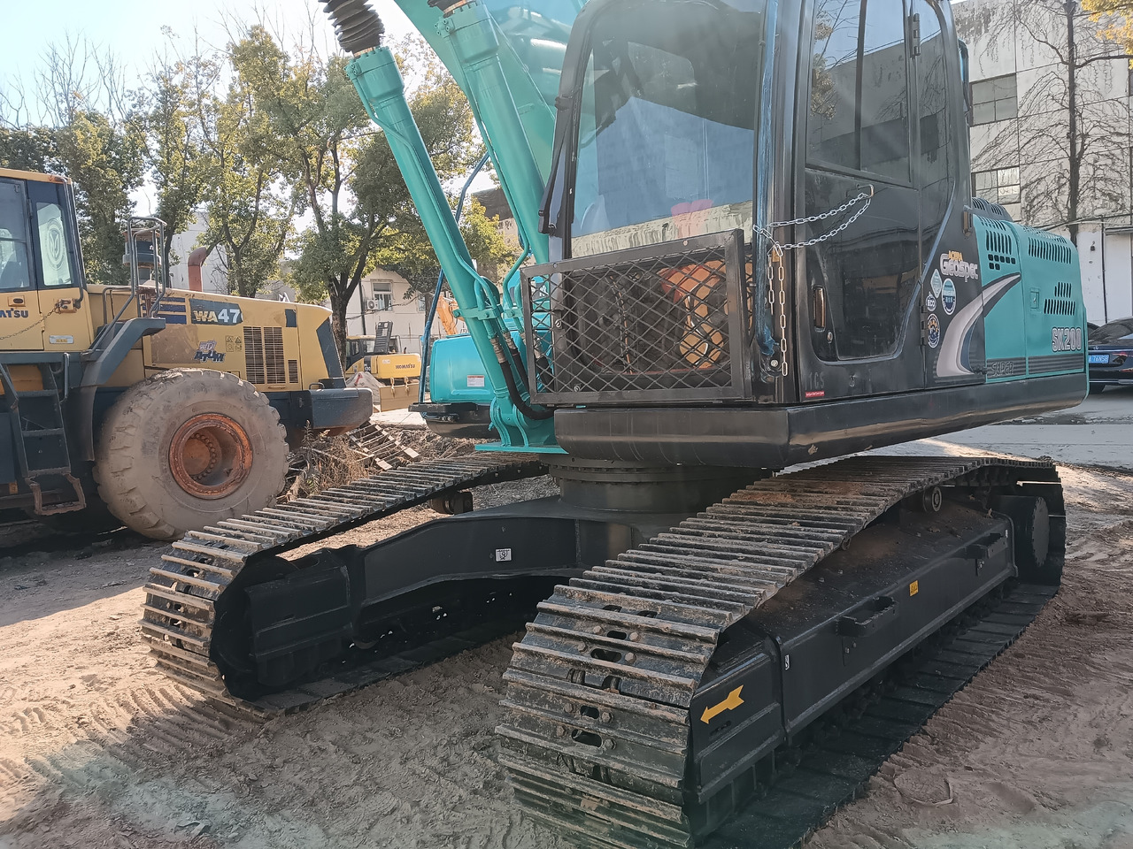 KOBELCO SK200-8 - Crawler excavator: picture 3 KOBELCO SK200-8 - Crawler excavator: picture 3