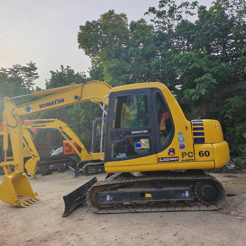 KOMATSU PC60 - Mini excavator: picture 3 KOMATSU PC60 - Mini excavator: picture 3