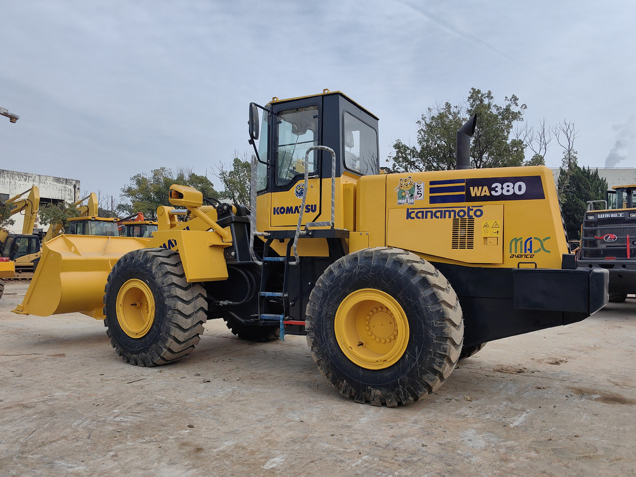 KOMATSU WA380-3 - Wheel loader: picture 3 KOMATSU WA380-3 - Wheel loader: picture 3