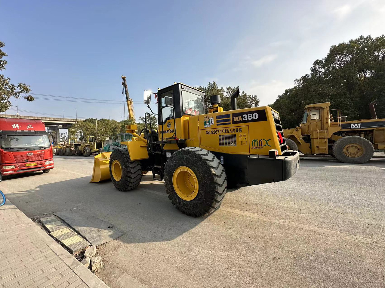 KOMATSU WA380 - Wheel loader: picture 4 KOMATSU WA380 - Wheel loader: picture 4
