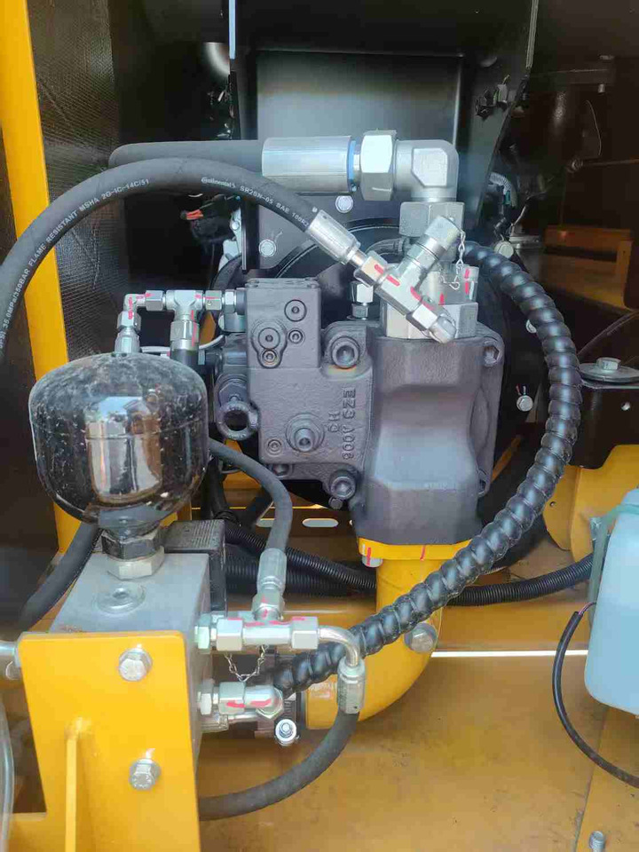 LIUGONG 9075FG4 BRAND NEW 7.5 TON DIGGER - Mini excavator: picture 2 LIUGONG 9075FG4 BRAND NEW 7.5 TON DIGGER - Mini excavator: picture 2