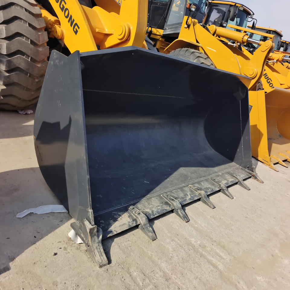 LIUGONG CLG 856H - Wheel loader: picture 3 LIUGONG CLG 856H - Wheel loader: picture 3