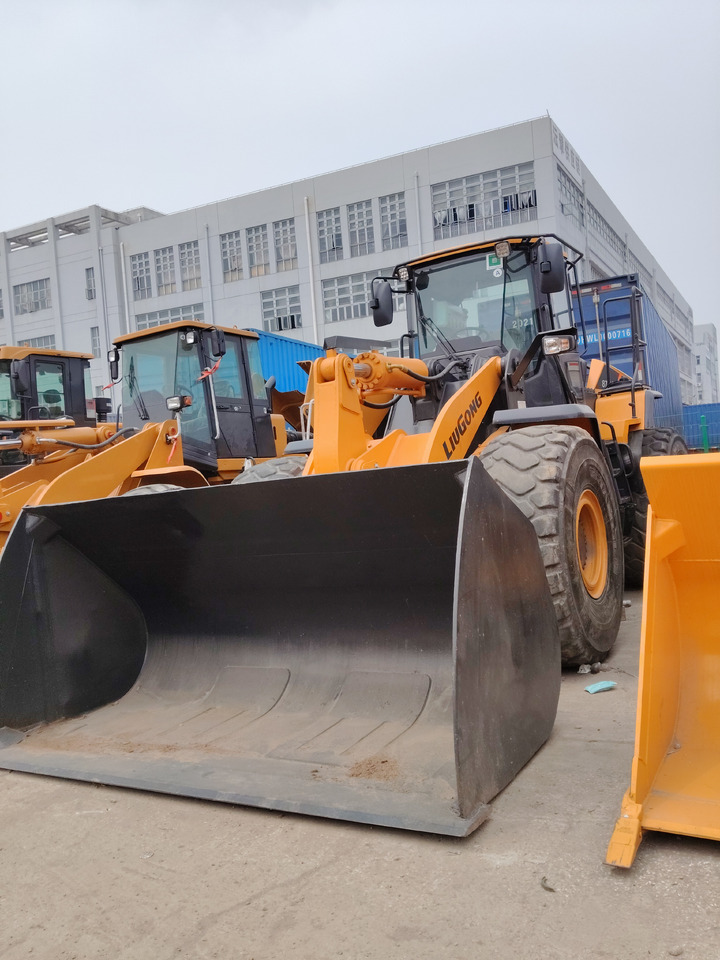 LIUGONG CLG 870H - Wheel loader: picture 3 LIUGONG CLG 870H - Wheel loader: picture 3