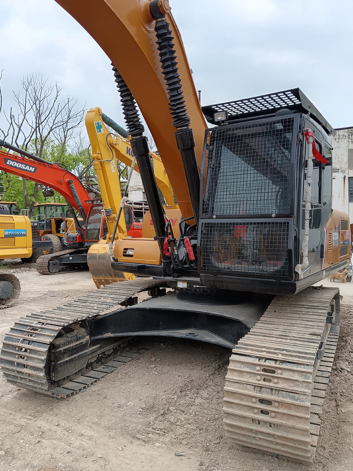 SANY 235H SY 235 H 235C - Crawler excavator: picture 4 SANY 235H SY 235 H 235C - Crawler excavator: picture 4