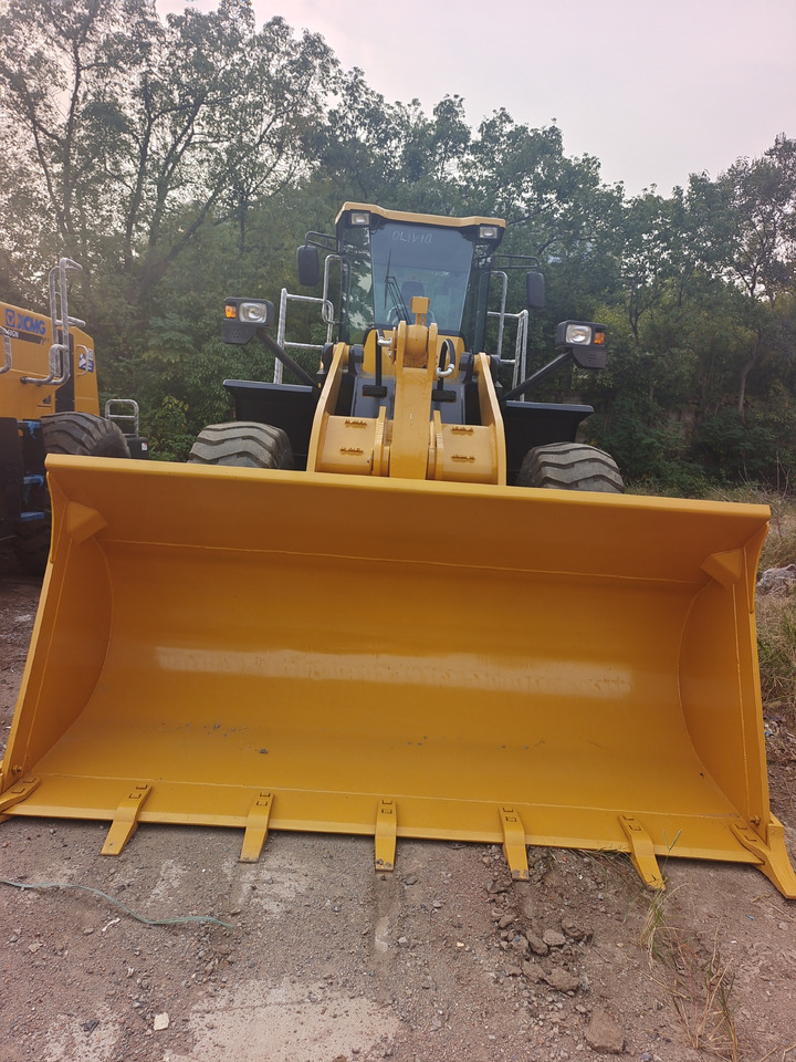 SDLG 956F - Wheel loader: picture 3 SDLG 956F - Wheel loader: picture 3